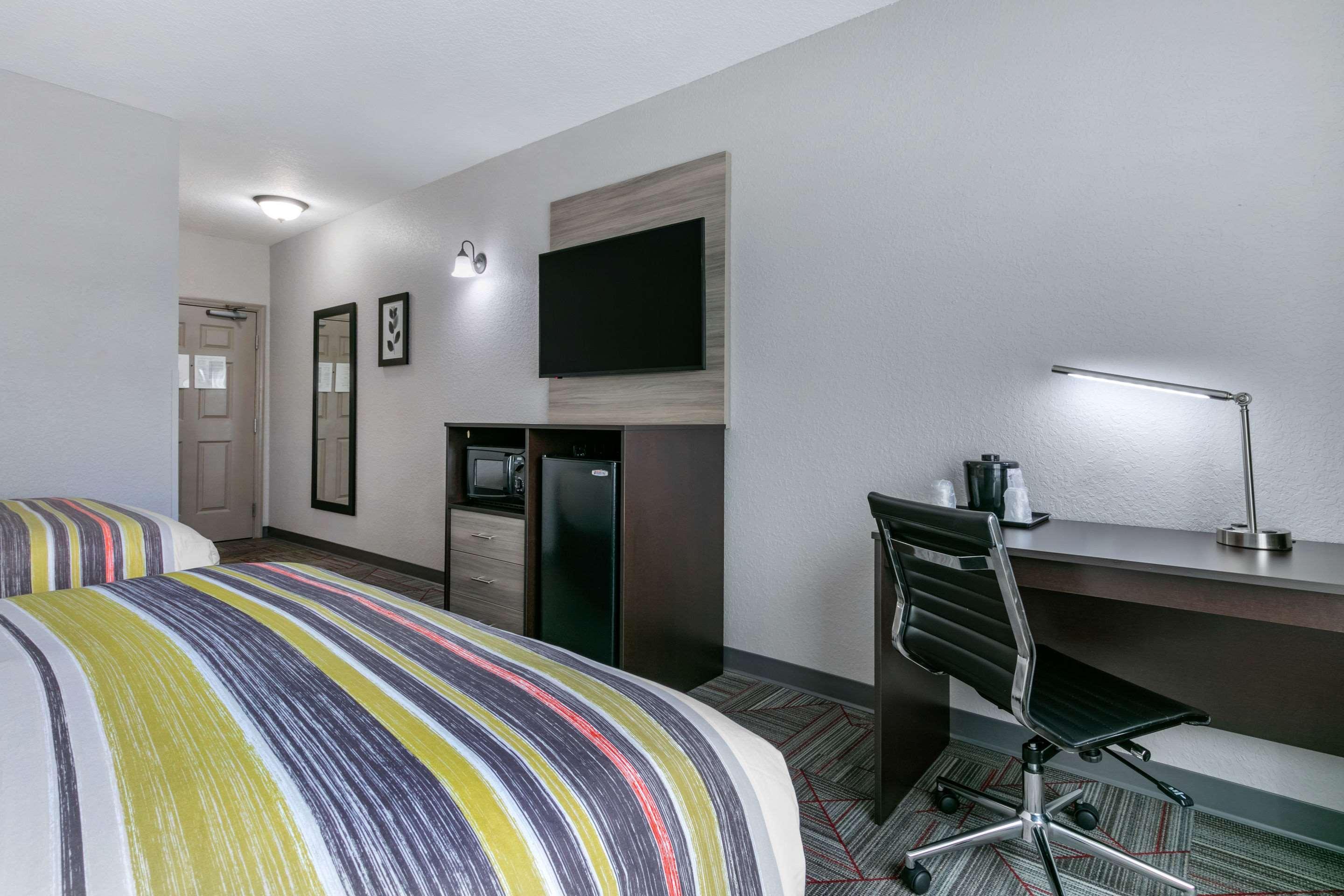 คลาเรียน พอยต์ โคลัมบัส-แบรดลีย์ พาร์ค Hotel ภายนอก รูปภาพ