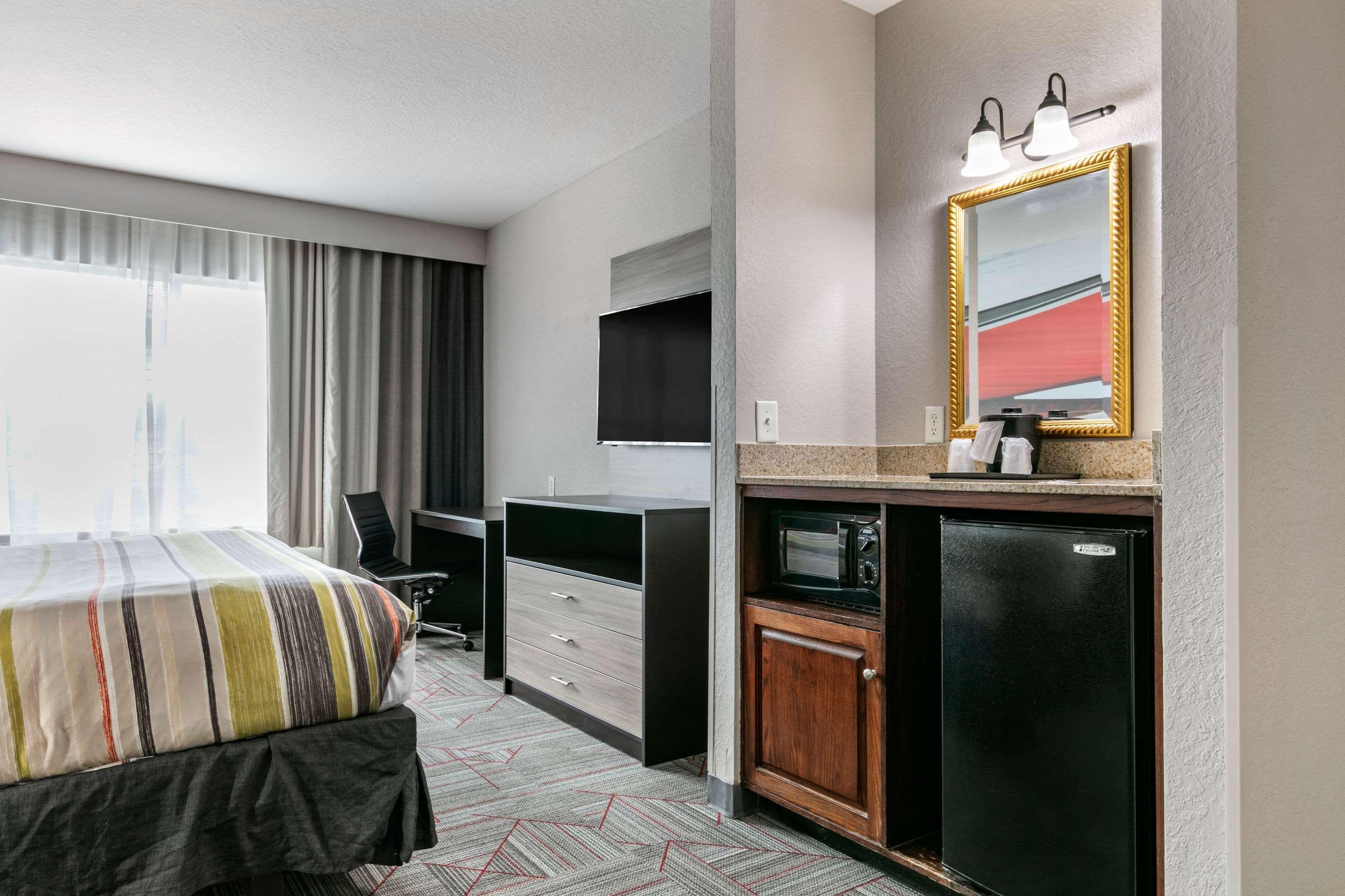 คลาเรียน พอยต์ โคลัมบัส-แบรดลีย์ พาร์ค Hotel ภายนอก รูปภาพ